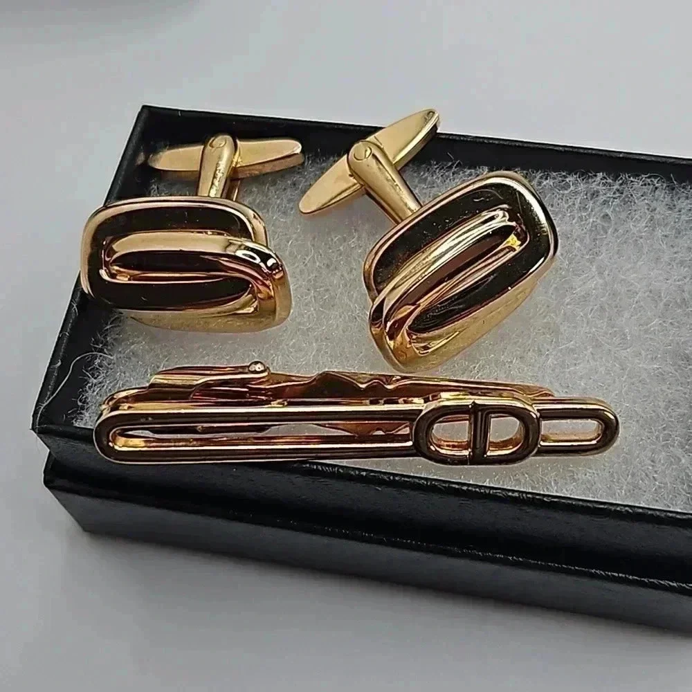 Christian Dior CD Logo Bullet Back Gold Tone Cufflinks with Tie Bar